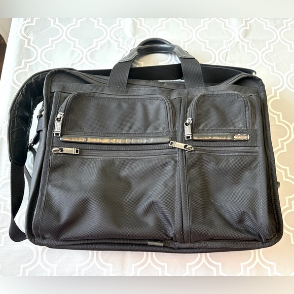 TUMI Alpha Ballistic Nylon W/Leather Trim Expandable Laptop Large Briefcase